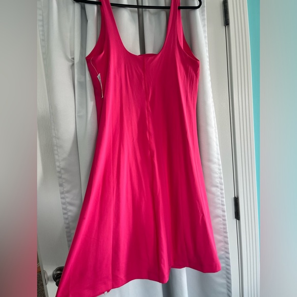 Old navy power soft skort dress , hot pink brand new - Picture 2 of 4